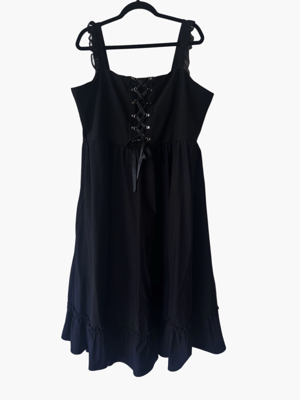 Plus Size Witchy Black Lace-Up Sleeveless Midi Dress - Women's